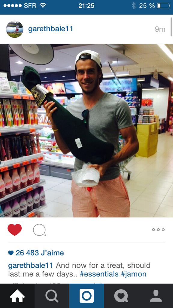 SocialRMadridFr's tweet image. Gareth Bale sur Instagram, qui fait ses emplettes pour les vacances !