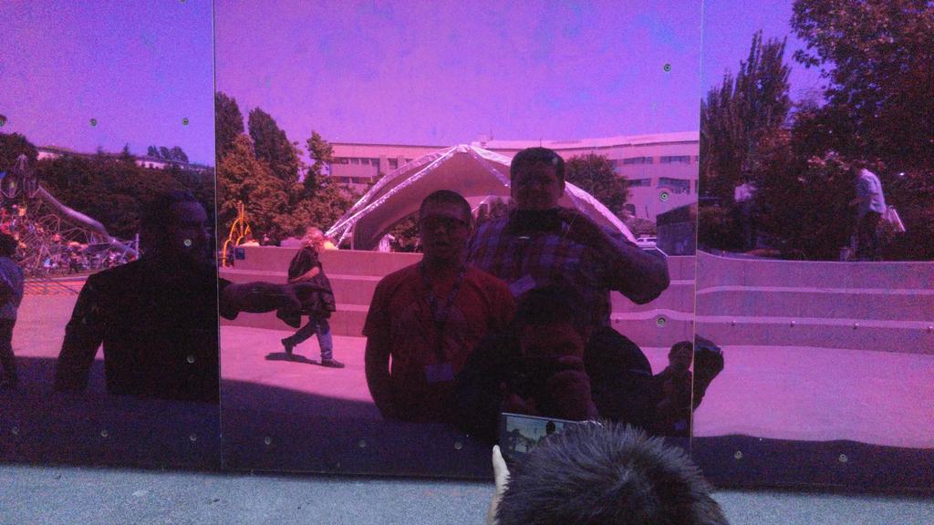 TomStoneberg's tweet photo. #lgg4seattle http://t.co/xndmQHFSW9
