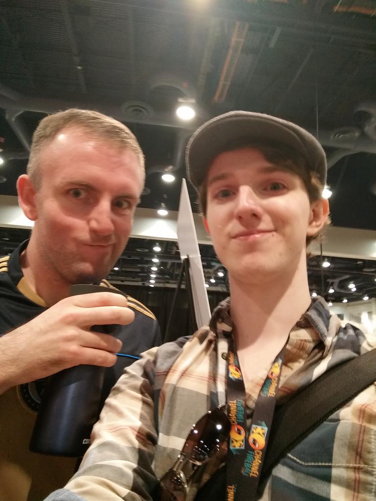 TinyLeaders's tweet photo. Met @dixonij at #GPVegas can't wait to meet the rest of you! http://t.co/hd77Meh9In