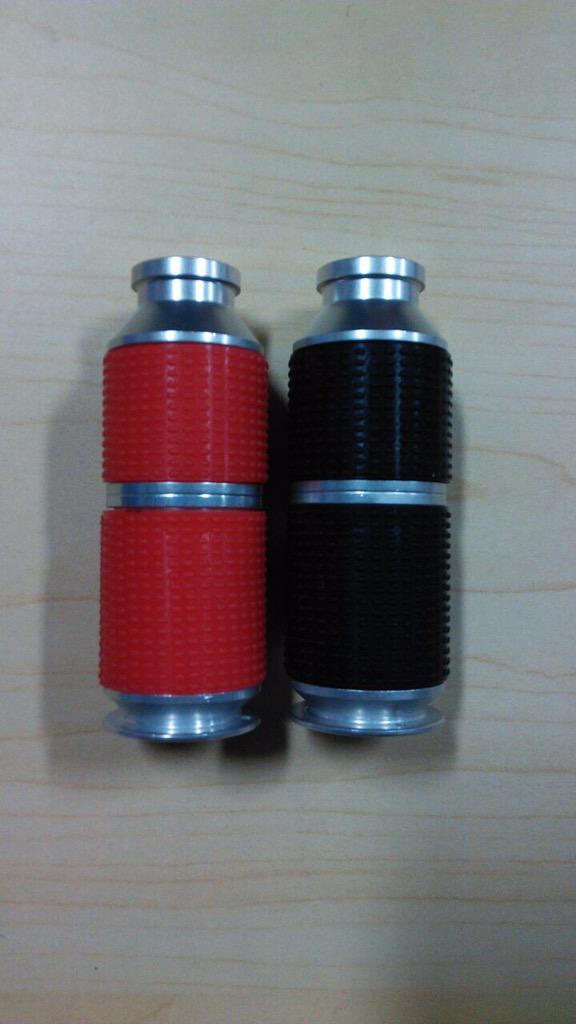 dialAcream's tweet image. NEW IN STOCK!! 

Exclusive non-freeze crackers 
special lip to secure balloon on! 

#dialaballoon #rubbercracker