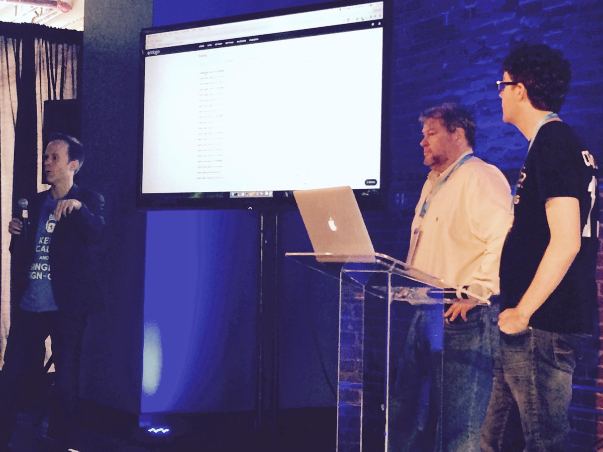 penfansun's tweet image. @meyerwork and the gang speak to the new SSO + Admin tier architecture ensuing business continuity #OLCONNECT 2015!