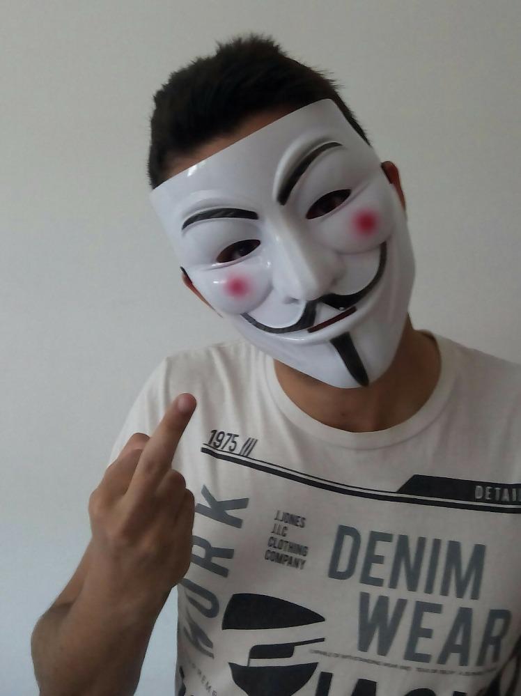 DennisToro94's tweet photo. A los que sonreis a la cara y habláis mierda por detras http://t.co/fUFvp3GpEn