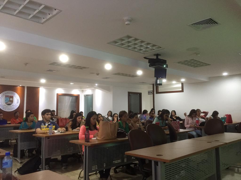 Alacde2015's tweet photo. Análisis Económico del Derecho en @GREDUNIBE @unibeenlinea #alacde2015 http://t.co/IrbHTY7ESm