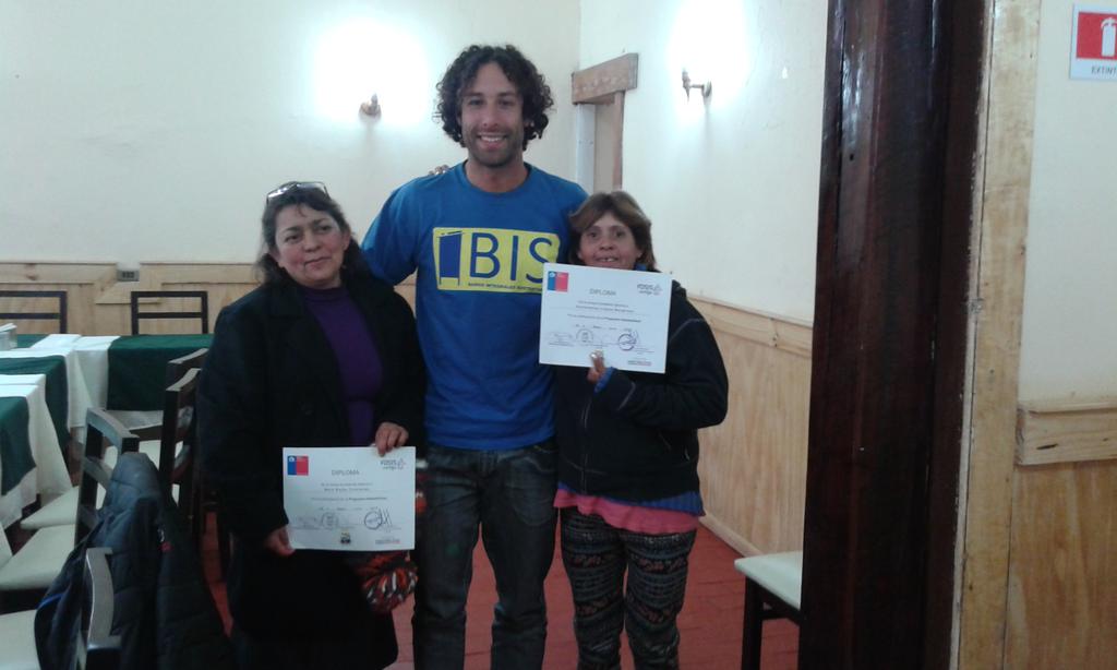 banosBIS's tweet photo. Recepción Prog. Hab. junto a @FOSIS_Valpo y #MuniSanEsteban. CC: @Socialab_com @INJUVCHILE @IDPUSM @startupchile http://t.co/LWPWCMWK1d