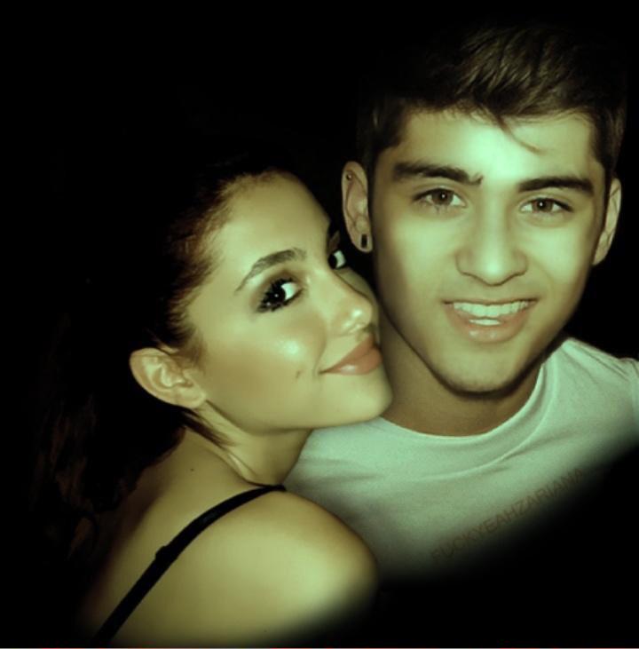 FakeArianater's tweet photo. An old pic of Ariana with her ex Zayn Malik 😍 #arianatics #OneDirection #Directioners #tweetlikeafakearianator http://t.co/9wj3X2Xzxk