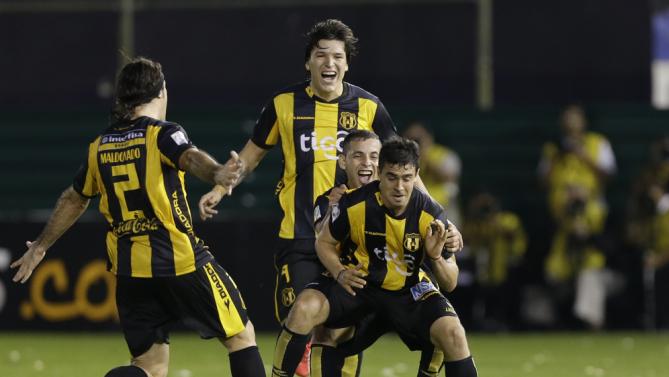 Guaraní eliminó a Racing y ahora va por #RiverPlate en Semifinales de la #CopaLibertadores ▶ bit.ly/1cmmh57