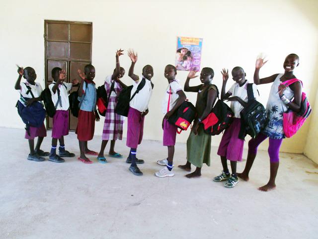 NewHopeChildren's tweet photo. Thank you donors for the backpacks and @TOMS shoes! #Kenya #Lodwar #newhopechildren #nonprofit #give #Africa http://t.co/s88DH6hwbS