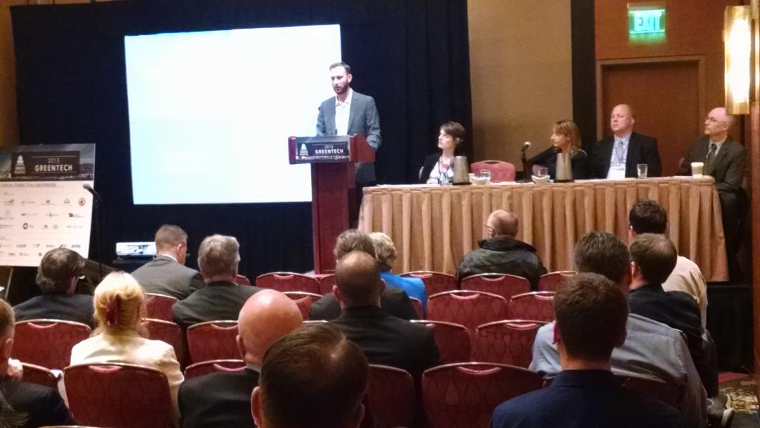 porttechla's tweet photo. Greg Alexander @e2managetech talking GPS congestion data from SoCal's ports and solutions deployed #GreenTech2015 http://t.co/hK9BJLvCIw