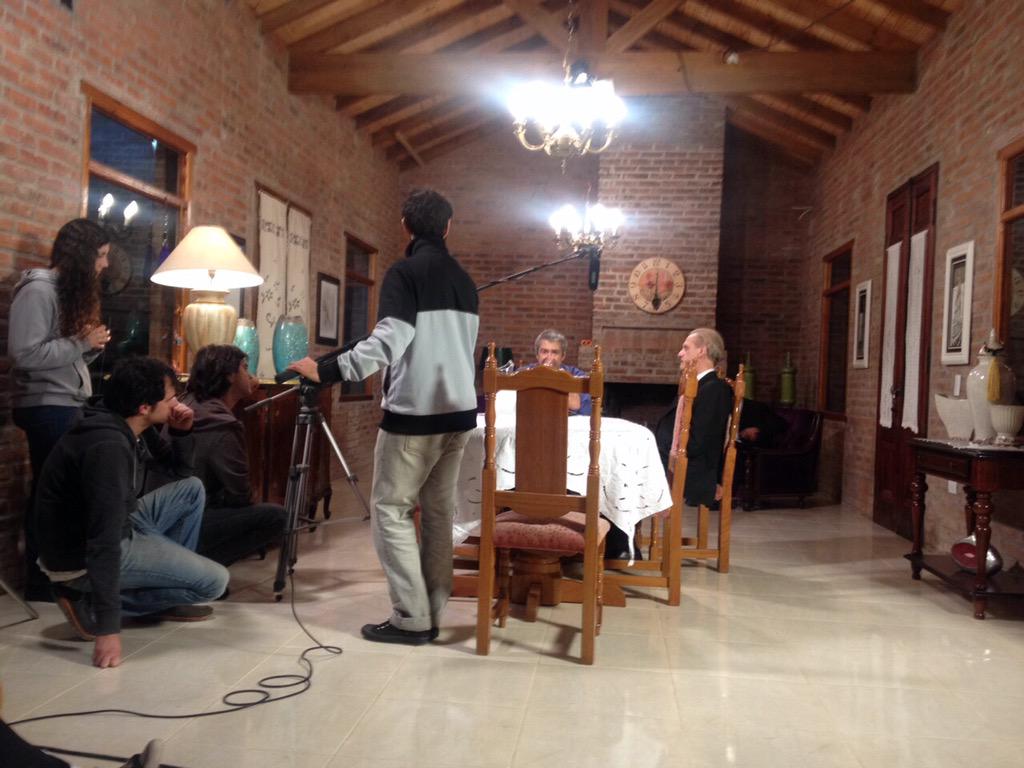 AlmasDeFuria's tweet photo. Grabando @AlmasDeFuria en 3.. 2.. 1.. Cc @yotich @JimeGrandi @estevezandrea @FERNANDOCIPOLLA @Alefioreok 
#Backstage http://t.co/nnOTutm6oh