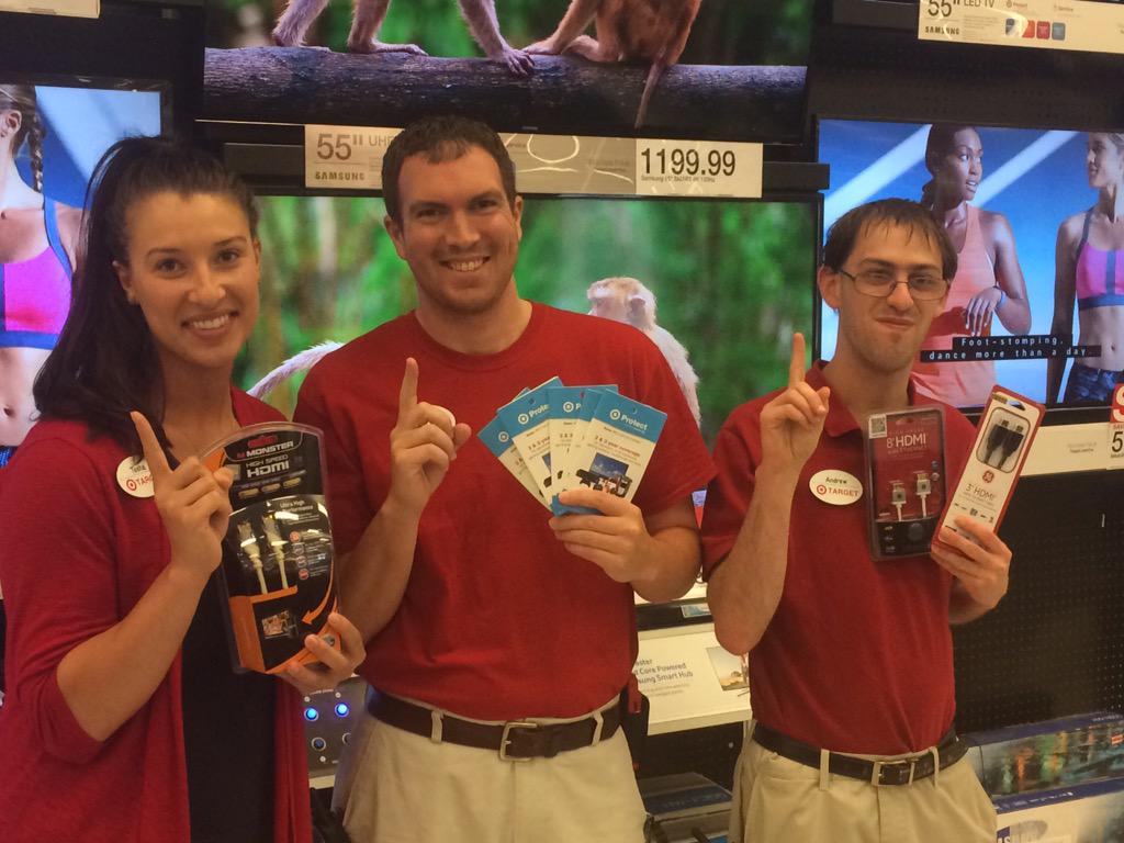 SweeneyTGT's tweet photo. #1AAR, #1ESP, #1Service, G198. #ElectronicsTrifecta. Amazing sales leadership @toshanunes !! @ryandungy @BethGates23 http://t.co/f0YQleQ9X5