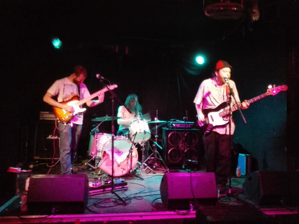 Amazing noisy night at <a href="/themooncardiff/">The Moon Cardiff 🎟️SUPPORT YR LOCAL MUSIC VENUE</a> topped off by the one and only <a href="/Heilzilla/">Heil Zilla</a>! 😊