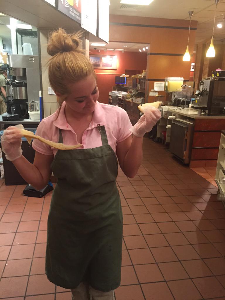 des_gibson's tweet photo. When Panera breaks your heart. Ft. Sesame heart shaped bread . @PaneraProblems_ http://t.co/a8oGIVQgnd