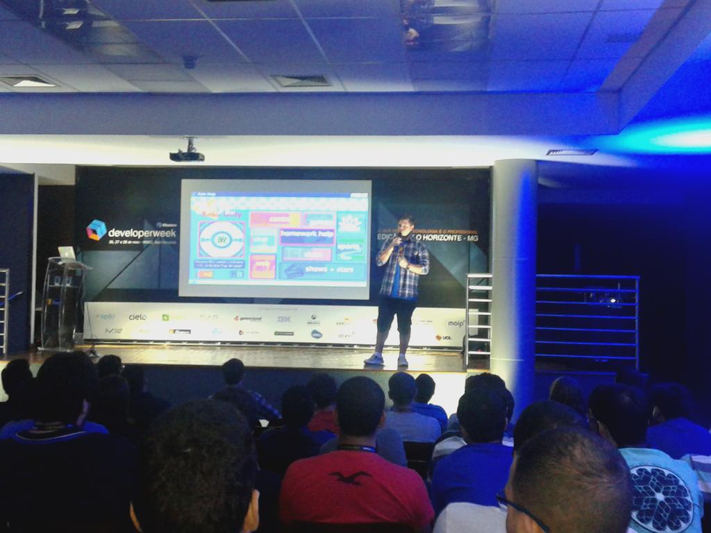 VTI_Veredas's tweet photo. Terminando a #devweekbh
Uma experiência sensacional, o evento surpreendeu a tdos os participantes. http://t.co/RUeUIYoKyM