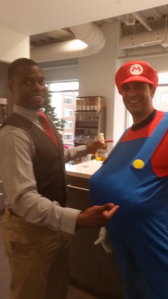 bransom2011's tweet image. Just pitched to Mario at #MobileTea !! He's giving my pregnant wife a run for her money lol