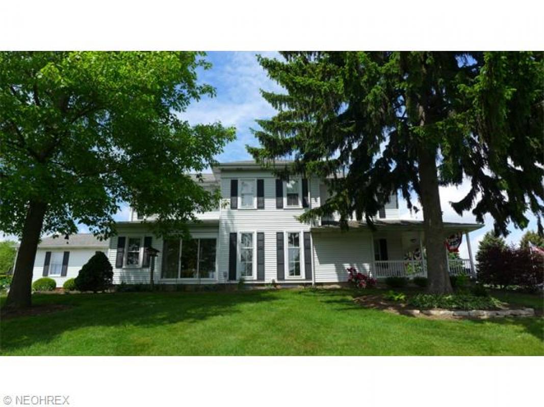 dehoffrealtors's tweet photo. Susan Seebacher is looking for a buyer on 8763 Kent Ave Northeast #NorthCanton #OH http://t.co/iVBQCvIEFB #realestate http://t.co/WsM8orPXop