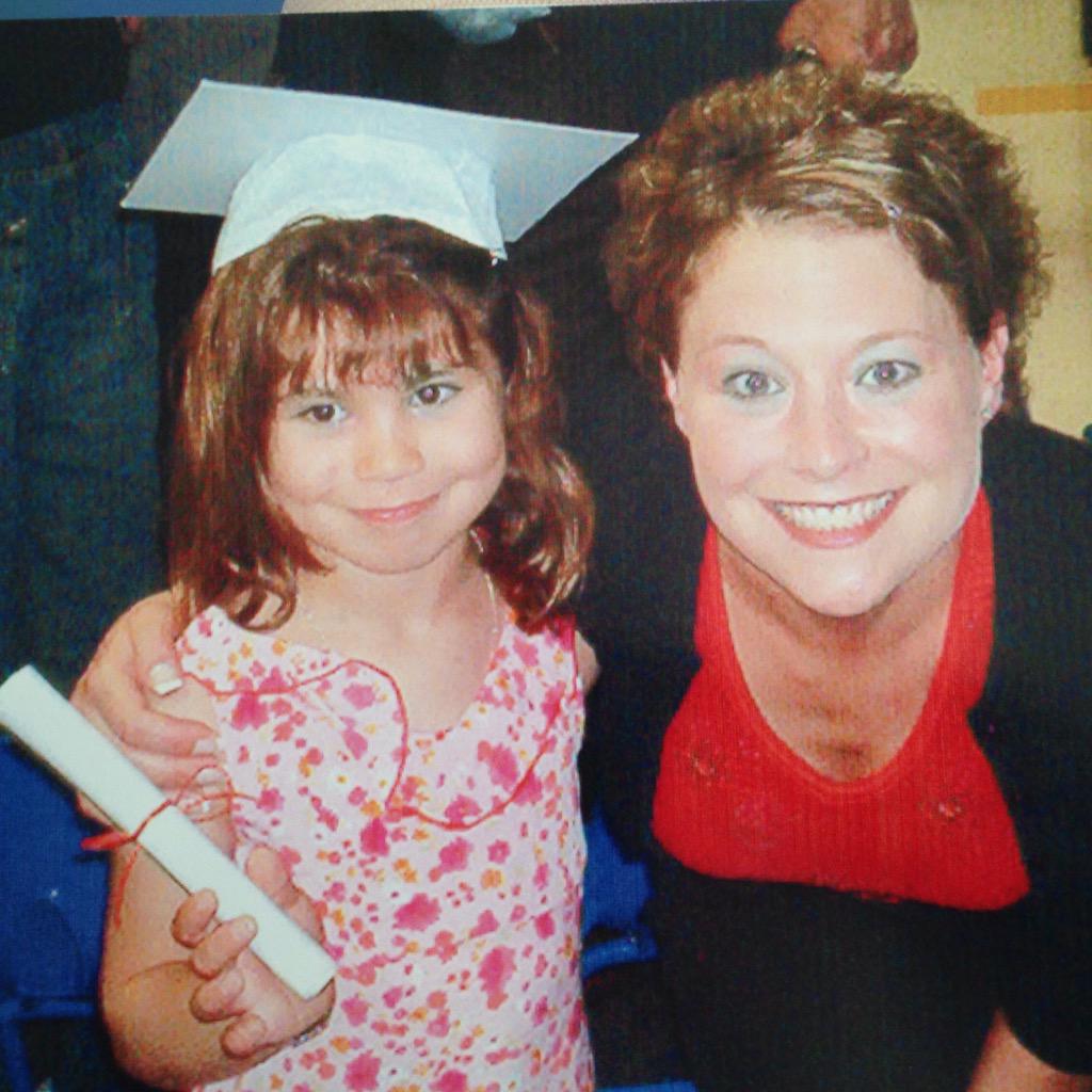 _lcsutton's tweet image. This little girl is all grown up and now she's college bound. We are so very proud of u and all your accomplishments!