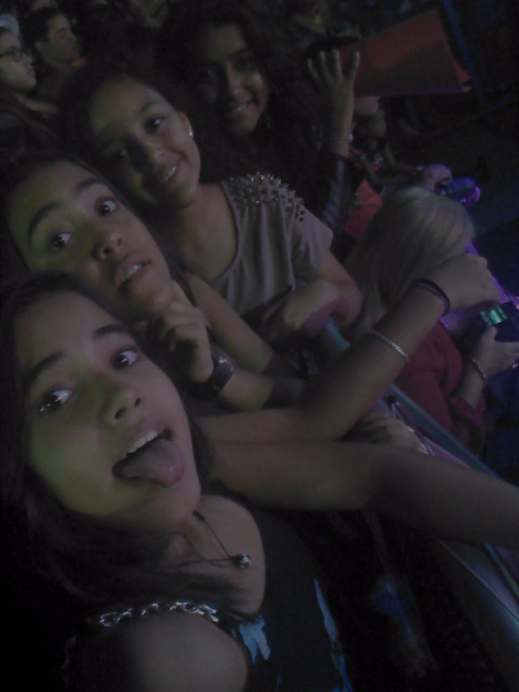 HidalgoKaterin's tweet photo. #yovoyamisdulces15 #Misdulces15 Paoolaa nr'8 http://t.co/ZyArErhn6F
