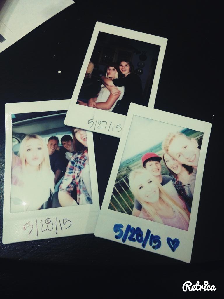 NotAlexaorLexi's tweet image. These guys are my my favorite people in the history of ever 💚 #polaroidmemories #pics #thebest