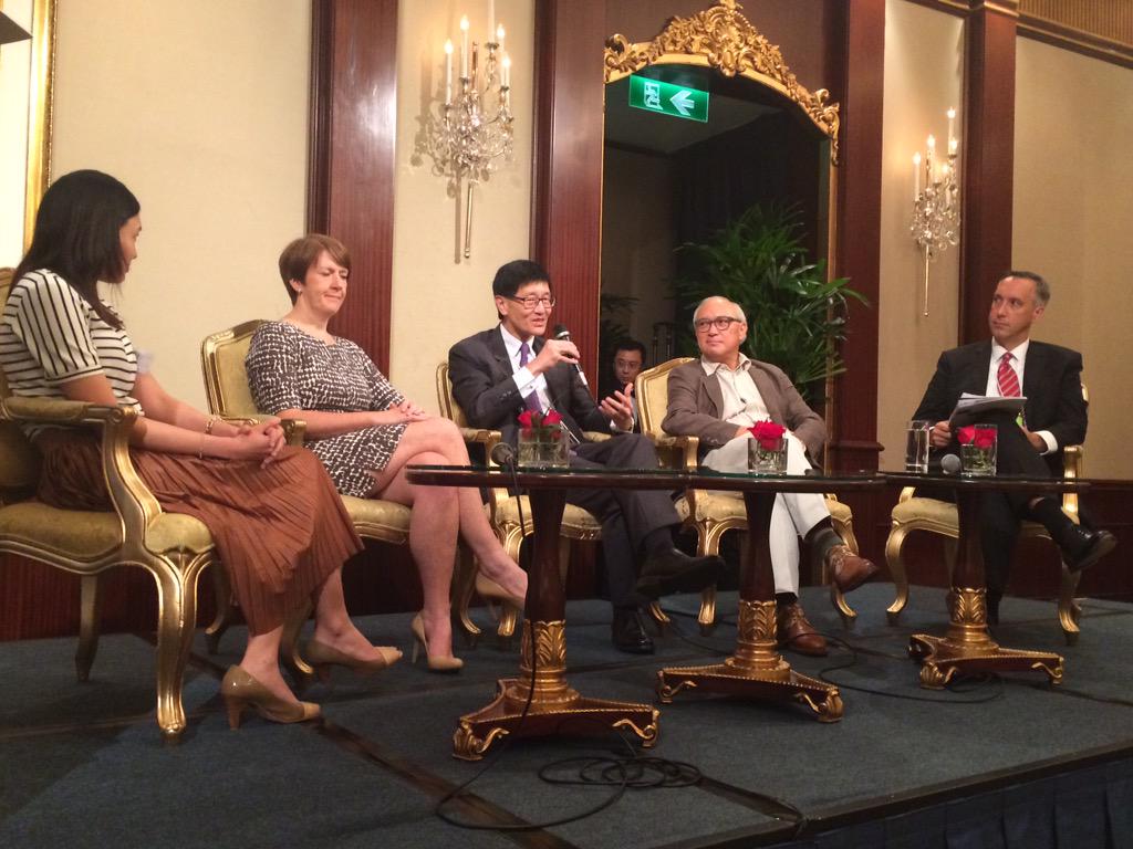 zoearden's tweet photo. CEO speaking on the panel #MTR launch of sust'y report - room packed inc individuals featured in it #lifeofthecity http://t.co/xZthr14qQG