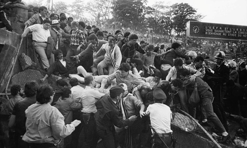 On This Day: Saat Tragedi Heysel Renggut Puluhan Nyawa Fan Juventus metrotvn.ws/A400294