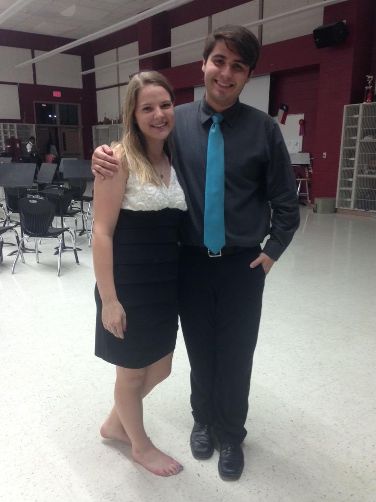 breeee_docx's tweet photo. I am DEFINITELY going to miss him the most. 😢 #Studson #MTBForever http://t.co/GpTwYEQJt6