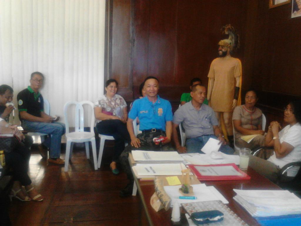 gemmoDpda's tweet image. @sneak1983@rpio_mimaropa@MarinduquePCR. DPDAPSupt Manguera attended the prep PSA 2015 CENSUS OF POPULATION.