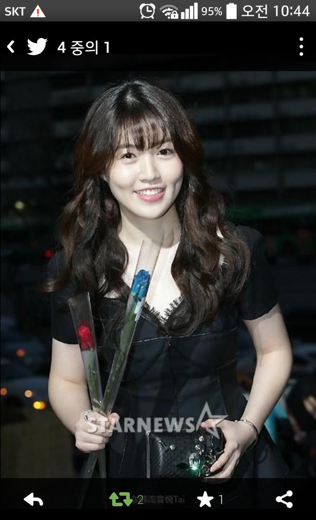 tteong9ya's tweet photo. 보이는가~~~ 여신포스~^.^★ http://t.co/eaD7UOIzJf
