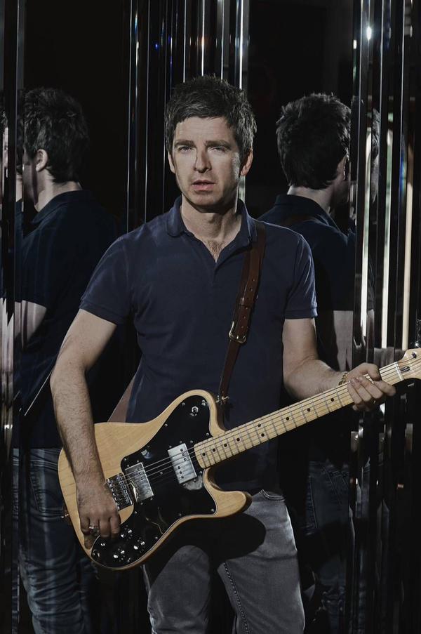 Happy bday Noel Gallagher 

The Boss 