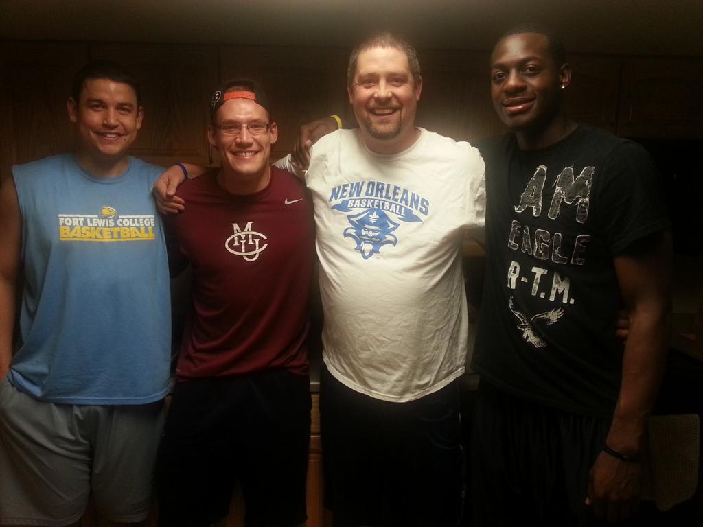 CoachHReed's tweet photo. Getting to hang out with some former players before team camp tomorrow. Proud of all of them #realreward http://t.co/8rz6uAQnfo