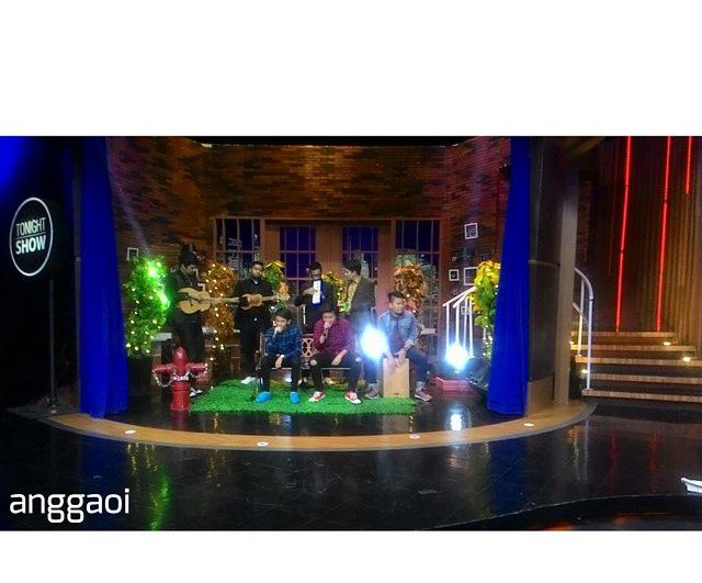 Comate_INA1's tweet photo. CJR Tapping Tonight show NET TV😁 http://t.co/sqDz3uLzRD