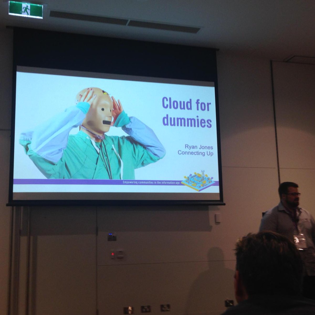 TonyRGTech's tweet image. Cloud for dummies with Ryan Jones  #CUconf15