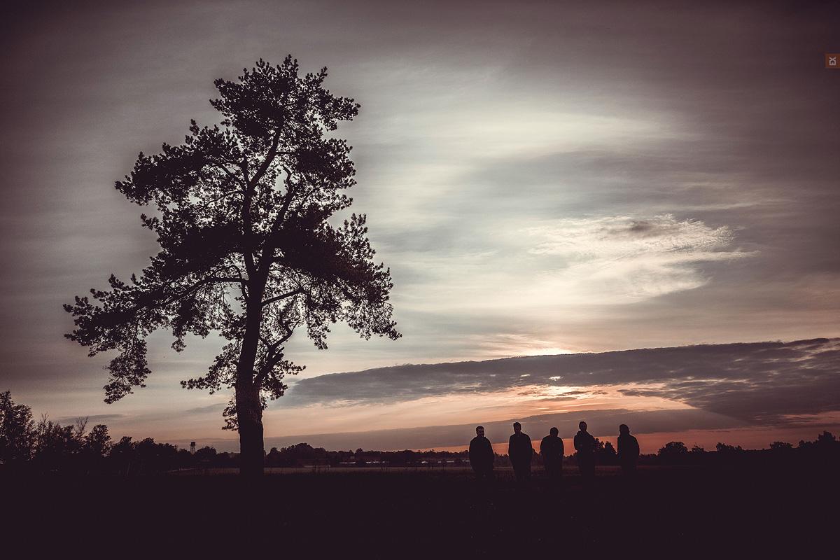 We gonna stay here till the morning light.. #postrockmorning <a href="/postengineered/">post-engineering</a> <a href="/BurakPostRock/">BurakPostRock</a> <a href="/Exiledrecords/">Exiled Records Ltd</a>