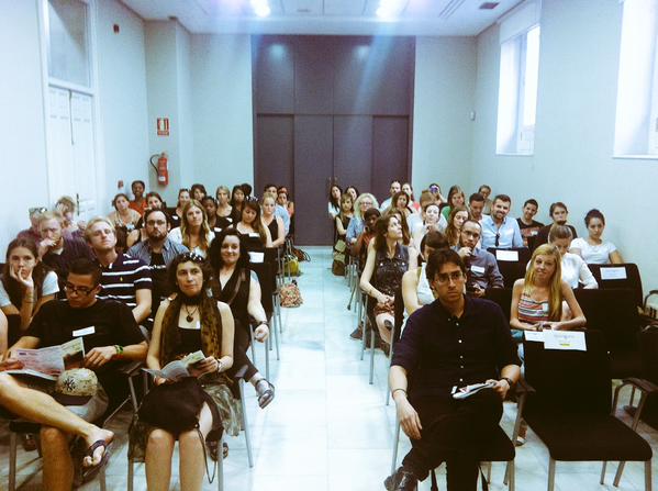 SpainGuruES's tweet photo. Feliz viernes! A HUGE THANK YOU to all the lovely people that came to the #SpainGuru event! #SpainWork #Madrid #expat http://t.co/asSAGOULHO