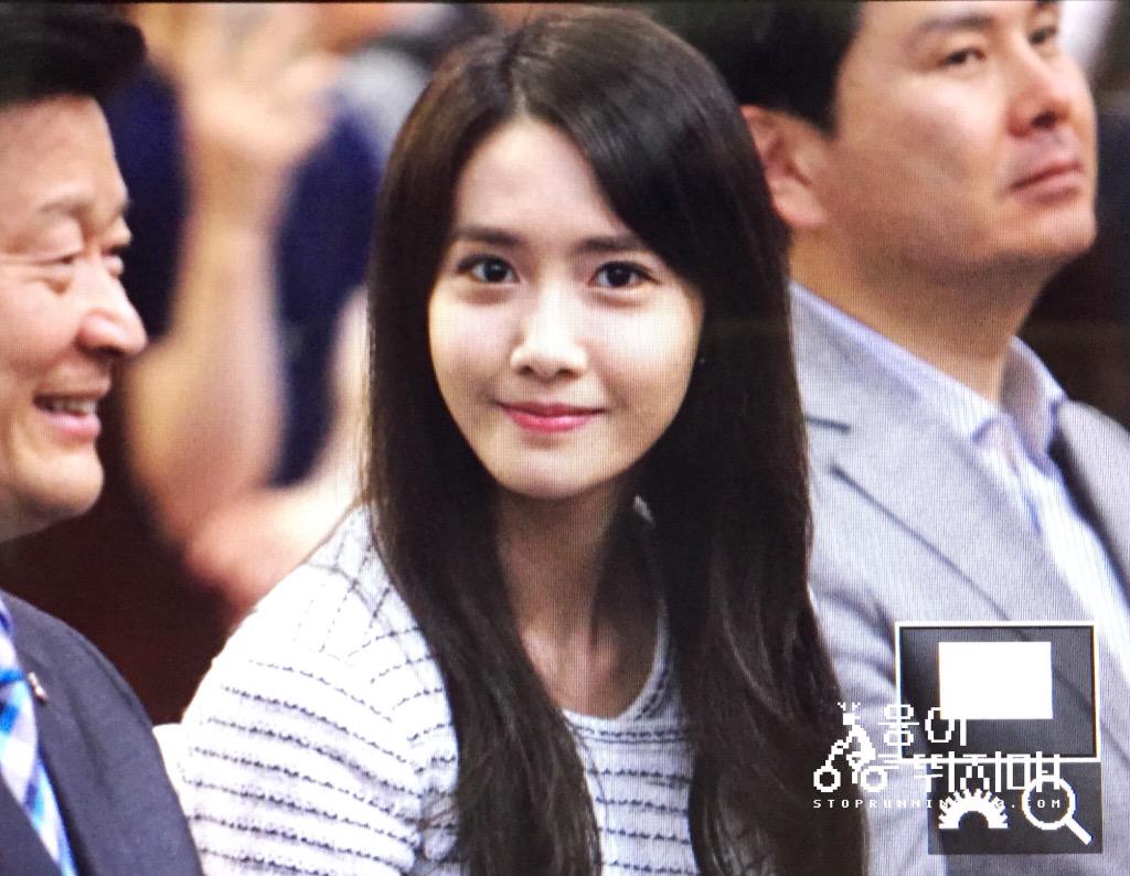 [PIC][29-05-2015]YoonA tham dự "Jung-gu Culture Night Festival" tại Deoksugung vào chiều nay - Page 2 CGK3PGnUQAA62z1