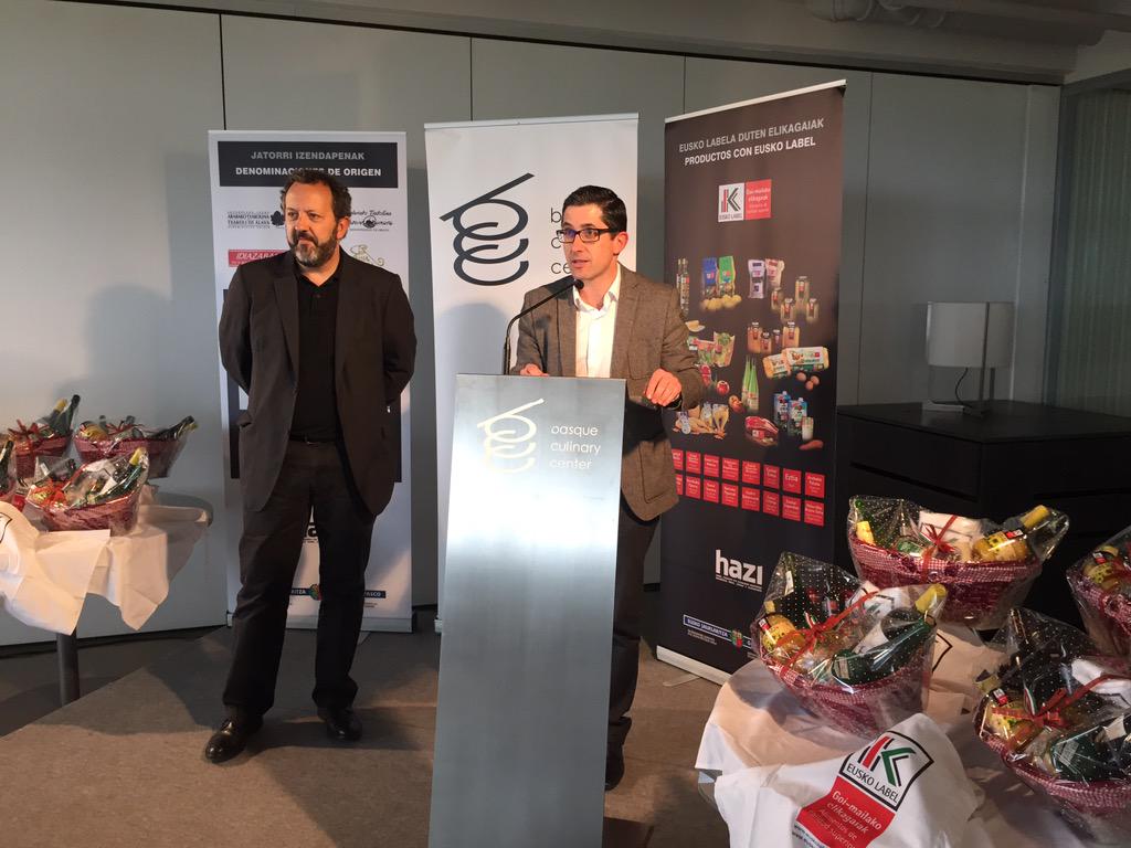 Jornada <a href="/hazifundazioa/">Hazi Fundazioa</a> en BCC tradición, técnica y producto de calidad. 40 pintxos, 8 proyectos alumnos 1º de Grado