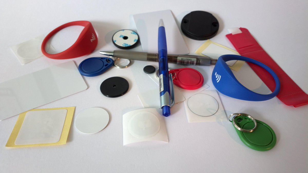 nfcshophu's tweet photo. Számos formában várják nálunk az #NFC címkék, hogy gazdára találjanak! http://t.co/4lC1aLfJ9o