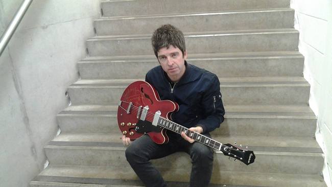 Happy Birthday to Noel Gallagher who is 48 today. 
