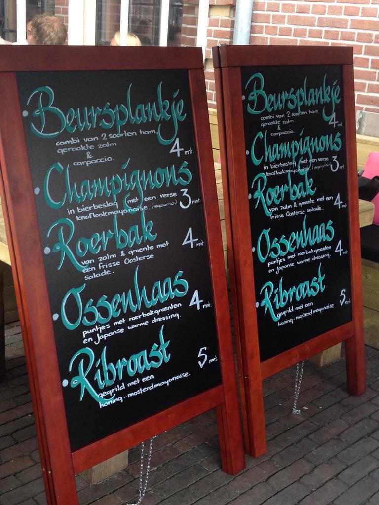 RT PLS #MOOIWEERAANBIEDING! Uw #stoepbord als #visitekaartje? Nu in juni voor €50,- professioneel beschreven!!!