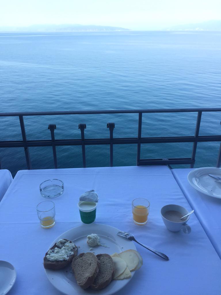 gregorprosen's tweet photo. Pleasent day starting at #EuSEM #RefreshCourse in #Rijeka - trauma lect now http://t.co/MTABwKxC0Q