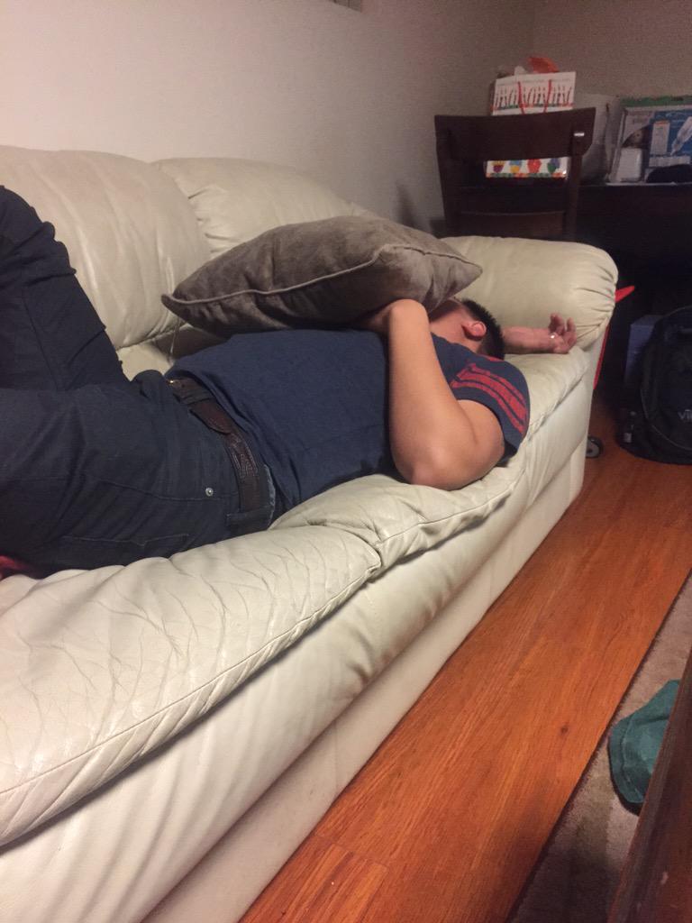 jillbabyy's tweet image. He cannot hang.... #mybabydoe #nocuddles