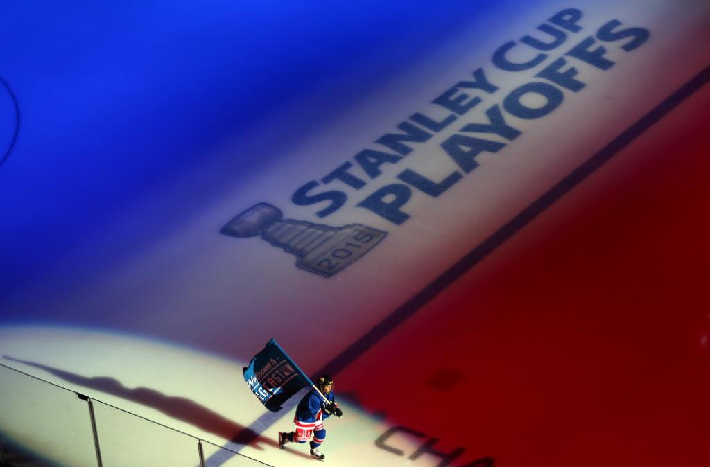 NHL's tweet photo. Get excited. Today is the day. #StanleyCup #Game7 http://t.co/s3hIrkRy9o