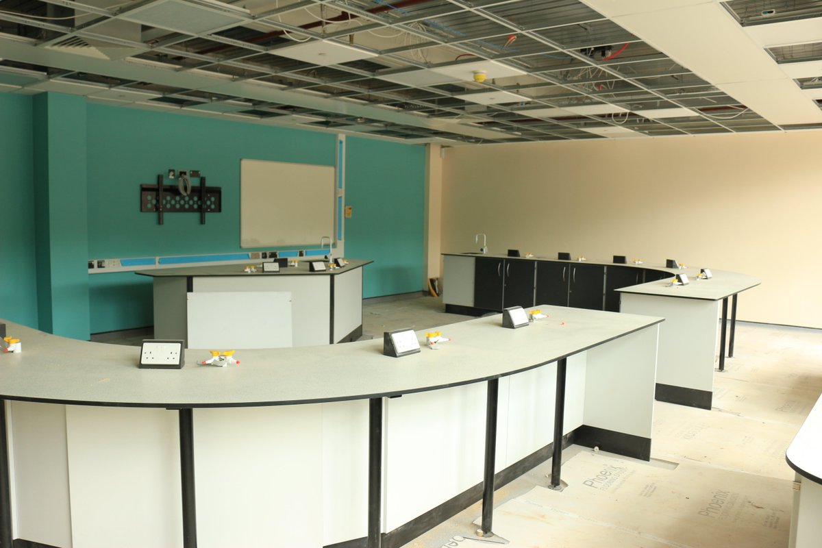SummersonRob's tweet photo. Food tech and science fixed furniture going in! @FaulknerBrowns @TheSutherlandTF @WWAAnews @WeAreShepherd http://t.co/mBLLbQKYMN