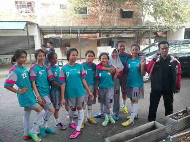 Mohon doa dan restunya ya cinusian, sore ini  tim futsal putri tanding utk meraih juara 1