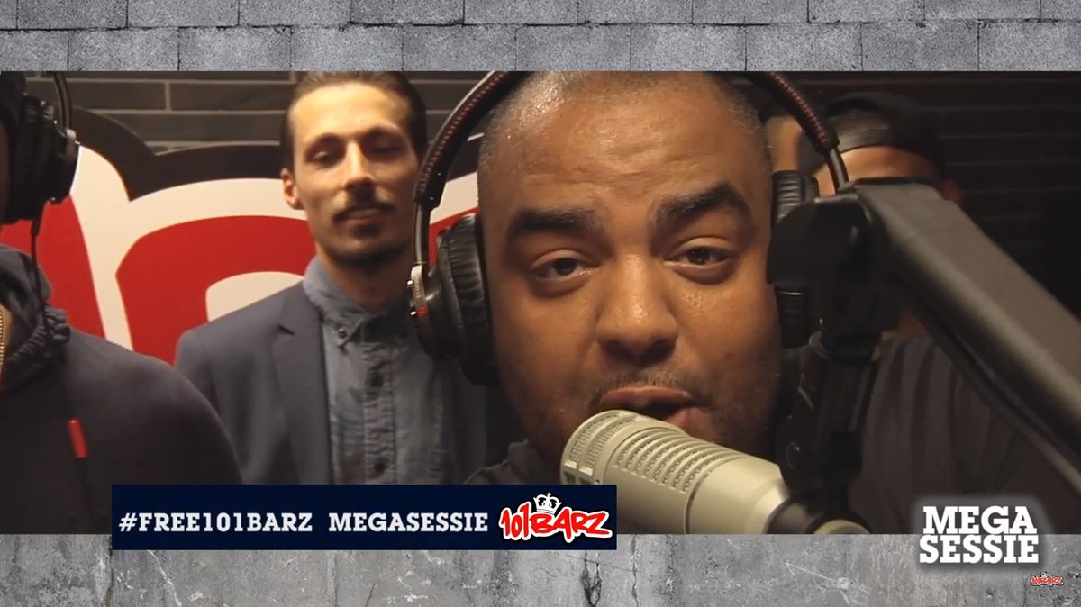 noiseynl's tweet photo. #Free101Barz en @RotjochDinero zetten zwaar geschut in om de NPO wakker te schudden http://t.co/TBXFTlqawC http://t.co/1KiwukbgUL