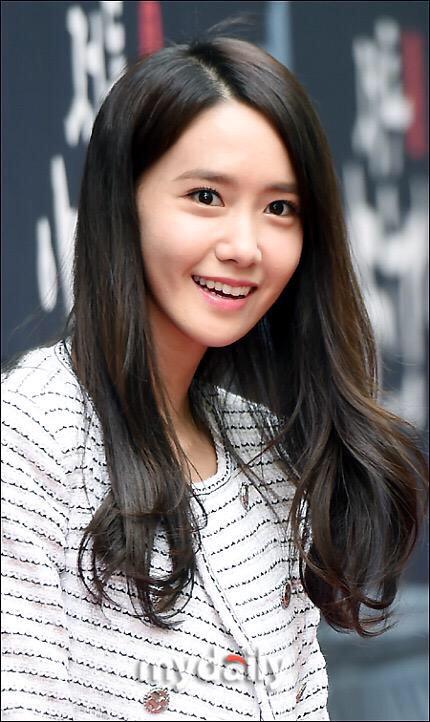 Happy birthday to the prettiest visual ive ever seen, Im YoonA 