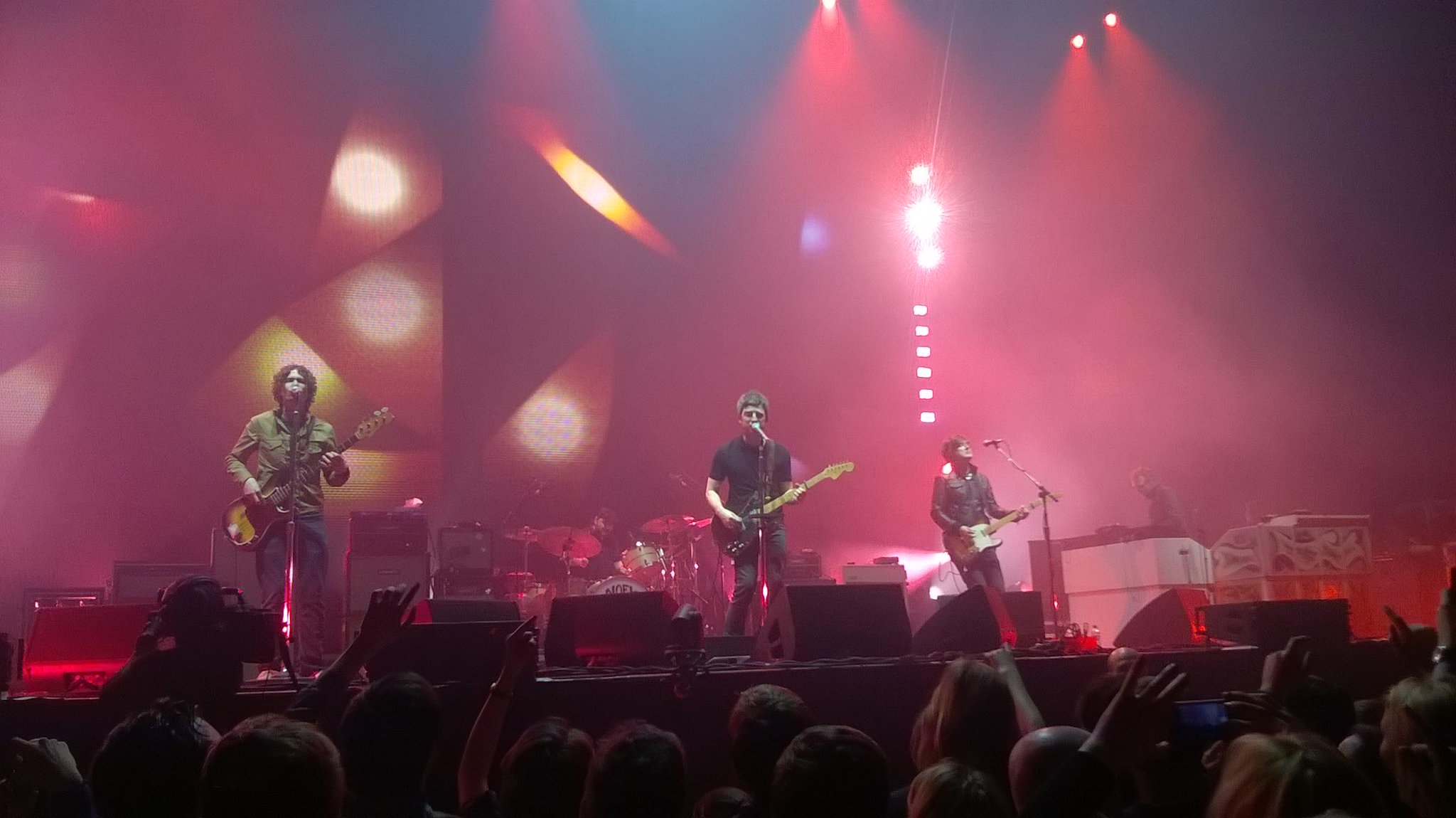 A happy Birthday to Noel Gallagher Many Happy returns of the day! 