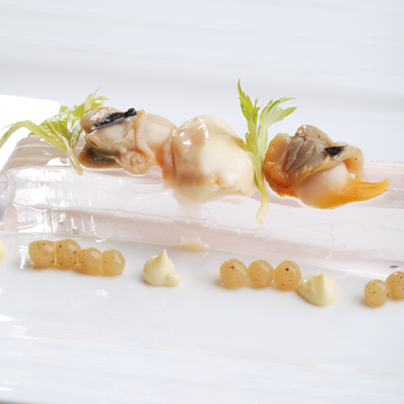 La #RecetaFrinsa de hoy no es para novatos ¿te atreves?: Bloody Mary con Berberechos: bit.ly/1IZfACQ