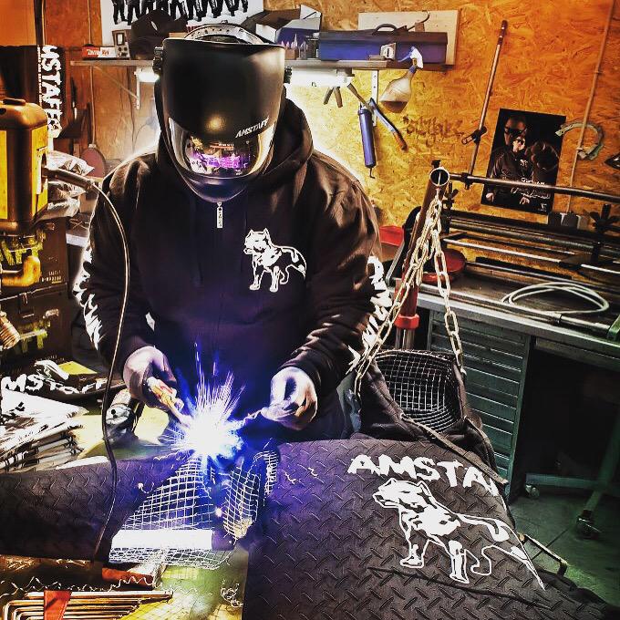 @GraphizzleN <a href="/Sultanhengzt/">BASS SULTAN HENGZT</a> Amstaff - Rugged Dogs Family Worldwide - seit 2000 am Start!