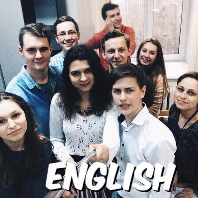 IoSonoCarioca's tweet photo. My favorite English friends 😍 http://t.co/dqfEueZmYI