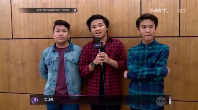 CJRInworld's tweet photo. Today At Enews Net  @CJRisCJR  @iqbaale @alvaromaldini1 @TeukuRyz http://t.co/6FJOo0y55f
